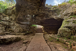 longhorn caverns austin